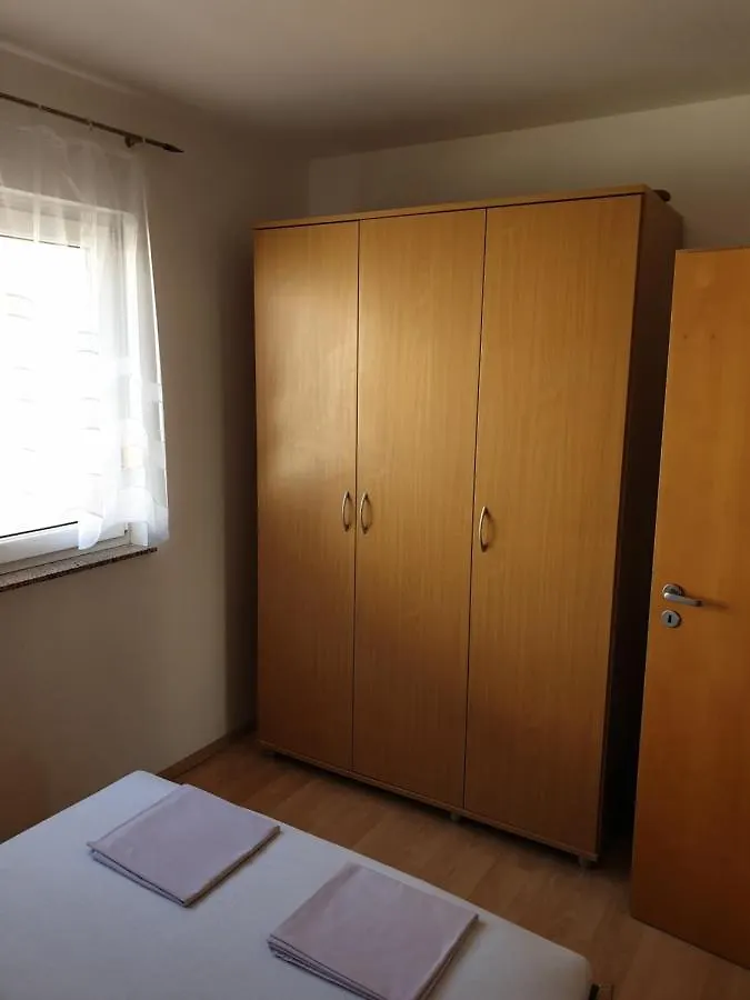 Apartman Branka Povljana