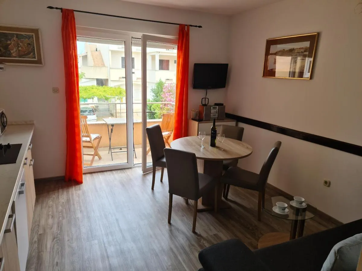 Apartment Apartman Branka Povljana
