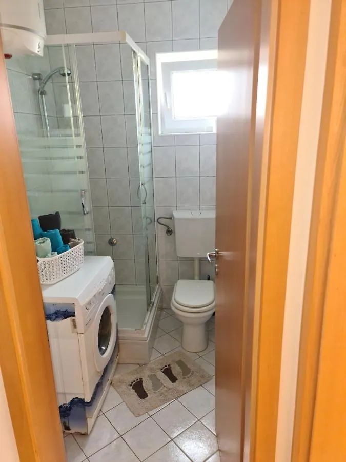 Apartman Branka Povljana Croatia